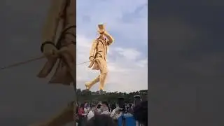 Johnnie Walker&rsquo;s iconic Striding Man towers above The Town in Brazil 🇧🇷 | Diageo