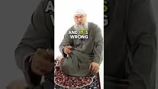 Do I pause when offering salam? Prophet's Prayer ﷺ&lrm; | Assim Al Hakeem