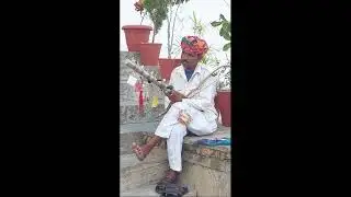 Gadar Theme Music Played by Local Resident (Udaipur Trip)