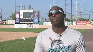 Dontrelle Willis with the Bluefish