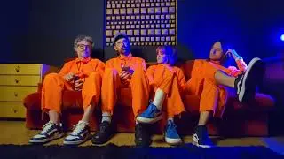 Respondendo perguntas sobre o &aacute;lbum CARANGUEJO | Supercombo