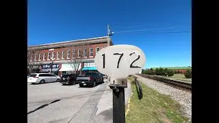 Milepost 172 Sweetwater, Tennessee. Westbound Train meets  Eastbound  NS 126