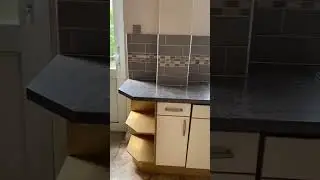 Complete fitted kitchen video
