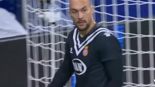 Marko Dmitrović vs Sevilla 24/11/25