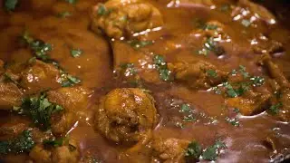 Maharashtrian Style Chicken Gravy | How to make Chicken Gravy Maharashtrian Style | Vibha's Kitchen