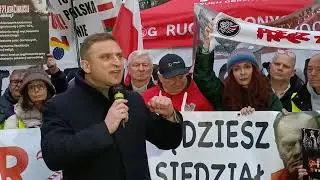 Robert Bąkiewicz 13 grudnia. Zdjęcia Jan Bodakowski 