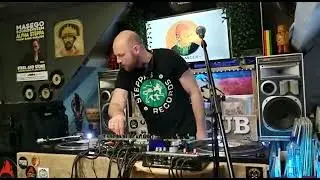 Baggabiek playing Alpha & Omega - Rough and Tough ft Joe Pilgrim at @Rootsanddubrecords 11-03-2023