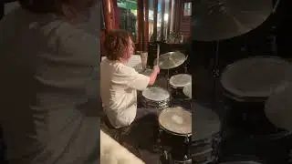 Backing on piano solo☺️☺️ #drums #jazzdrumming #bosphoruscymbals #zildjian #patmetheny #ludwigdrums