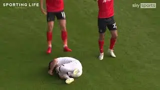 HOW WAS THIS NOT A RED CARD?!