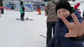 Зима! Зима подорожей частина 8!Ми на ковзанці!!! Гори катання,фотки,кафе!