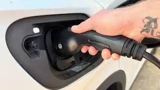 How to release a stuck charger on a VW ID4