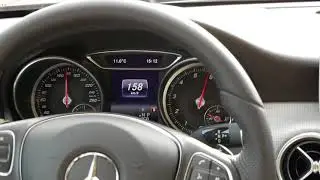 New Mercedes GLA 220 4matic 0-200km/h Acceleration and Exhaust Sound