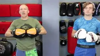 How to Hold Boxing Mitts for Body Shots