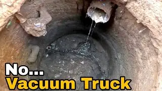 Manhole Filled With Silt Cleaned Without Vacuum Truck ✅