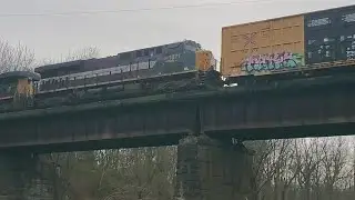 CSX 1871 Atlantic Coast Line crossing the Monacacy River on the original B&O old Mainline 1/3/25