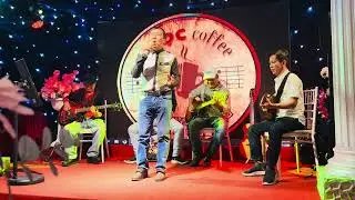 Hai Mùa Mưa (Lê Minh Bằng) - Ca sĩ nhạc xưa: Thanh Dũng #bolero #cover #music #rumba #guitar