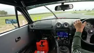 14 year old Jett Herring 1.08.59 lap in MX5 Wakefield Park