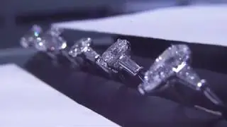 Baguette Side Stone Engagement Rings: Education Short Episode 5.