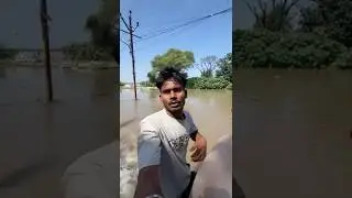 Agra mein￼ Bada aa Gayi￼😭|#shots #minivlog #trending #vlog #lifestyle #shortsfeed #shortsyoutube