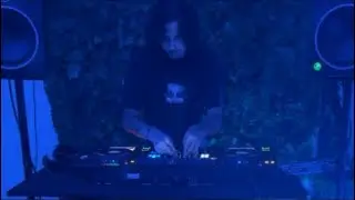 DJING LIVE IN THE FASHION DISTRICT! #house #edm #dj