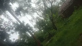 Hujan aja ga bisa kemna mna ini 