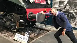 Cit&eacute; du train ou Mus&eacute;e fran&ccedil;ais du Chemin de fer &agrave; Mulhouse. Железнодорожный музей в Мюлуз. Франция