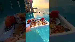 Luxury Life 💸🤑 #wealthylifestyle #millionaire #LuxuryLife #RichVibes #FloatingBreakfast #FYP