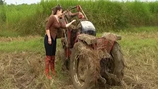 Bogged Down Excavator Recovery &ndash; INSANE Heavy Machinery Rescue!