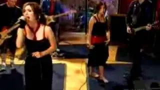 The veronicas - Mouth shut -live at aol