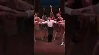 Corbin Bleu opened the #Broadway adaptation of Irving Berlin's Holiday Inn in 2016 🎭