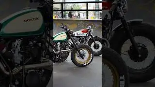 Two choices✌🏻#Honda #Custom #bikes #cg150 #Xr150 #caferacer #azfercustoms