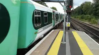 RARE class 313 204 and 313 201 passes Three Bridges for Brighton 31/08/2017