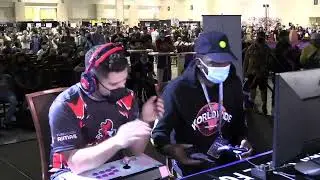 Smug (Balrog) vs (F.A.N.G.) Mono , DOWN TO THE WIRE! | Street Fighter V CEO 2022