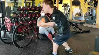 Krafttraining f&uuml;r den Oberk&ouml;rper // Sport mit Handicap // Fitnessinsel Magdeburg