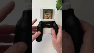 Unboxing and testing the new PWRUP Grip 2 for Analogue Pocket