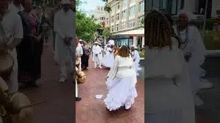 Rhythms of heritage echo through Oakland&rsquo;s heart 💃🏽🥁✨ #CulturalPride #OaklandVibes 