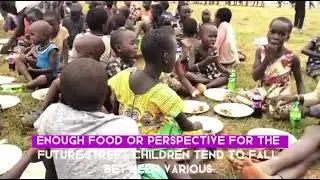 Street Kids feeding in uganda