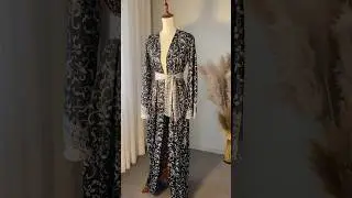 Follow @kimonobykat #kimono #fabric #sewing