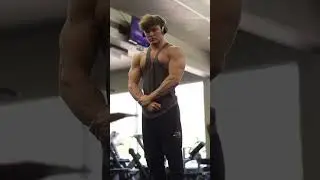 Chest and tris #fitnessflex #gymlife #chest #chesttrise