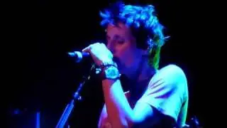 Sarah Bettens - Not an Addict (K's Choice - HD - Zurich - 16/05/2010)
