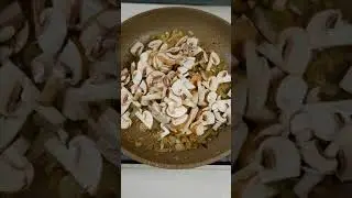 Вкуснейшая Запеканка с Картофелем и Грибами #Shorts