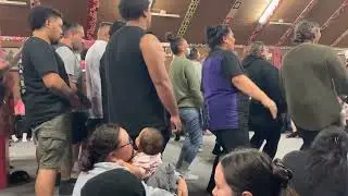 E te iwi e (pakia kia rite)