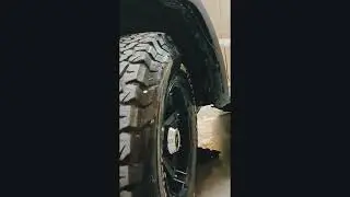 maruti jimny ALLOY WHEELS 16 inches and BFGOODRICH tyre 235/85R16