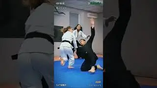 🥋👒 &times; Martial Artist Girl &times; Jiu Waza is a free combination of Aikido techniques. | #aikido