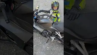 APPENA MI VEDRANNO I MIEI COMPAGNI😂😂❤️ #biker #motociclistico #moto #rider #riders #hondacbr600rr