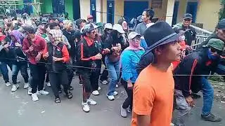 LINGKUNG SENI REAK CUTA MUDA