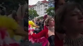 Berlin burlesque #berlin #burlesque #festival #carnival
