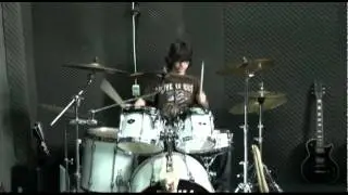 Avenged Sevenfold Almost Easy drum cover.flv