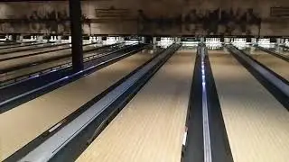 Uptown alley bowling