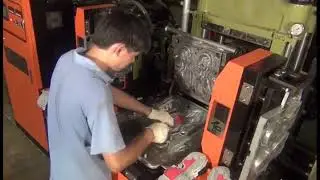 RUBBER SOLE MAKING MACHINE